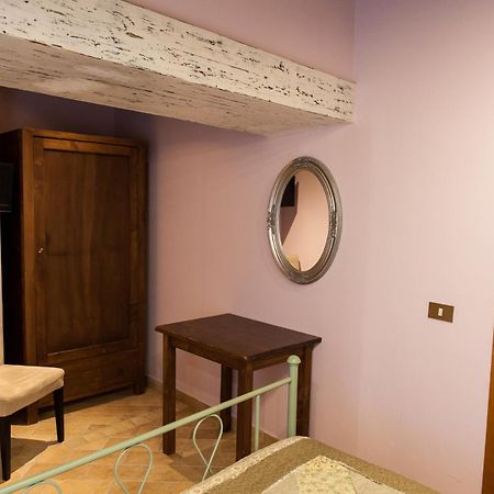 Agriturismo La Solagna Villa Montebello di Bertona Bagian luar foto