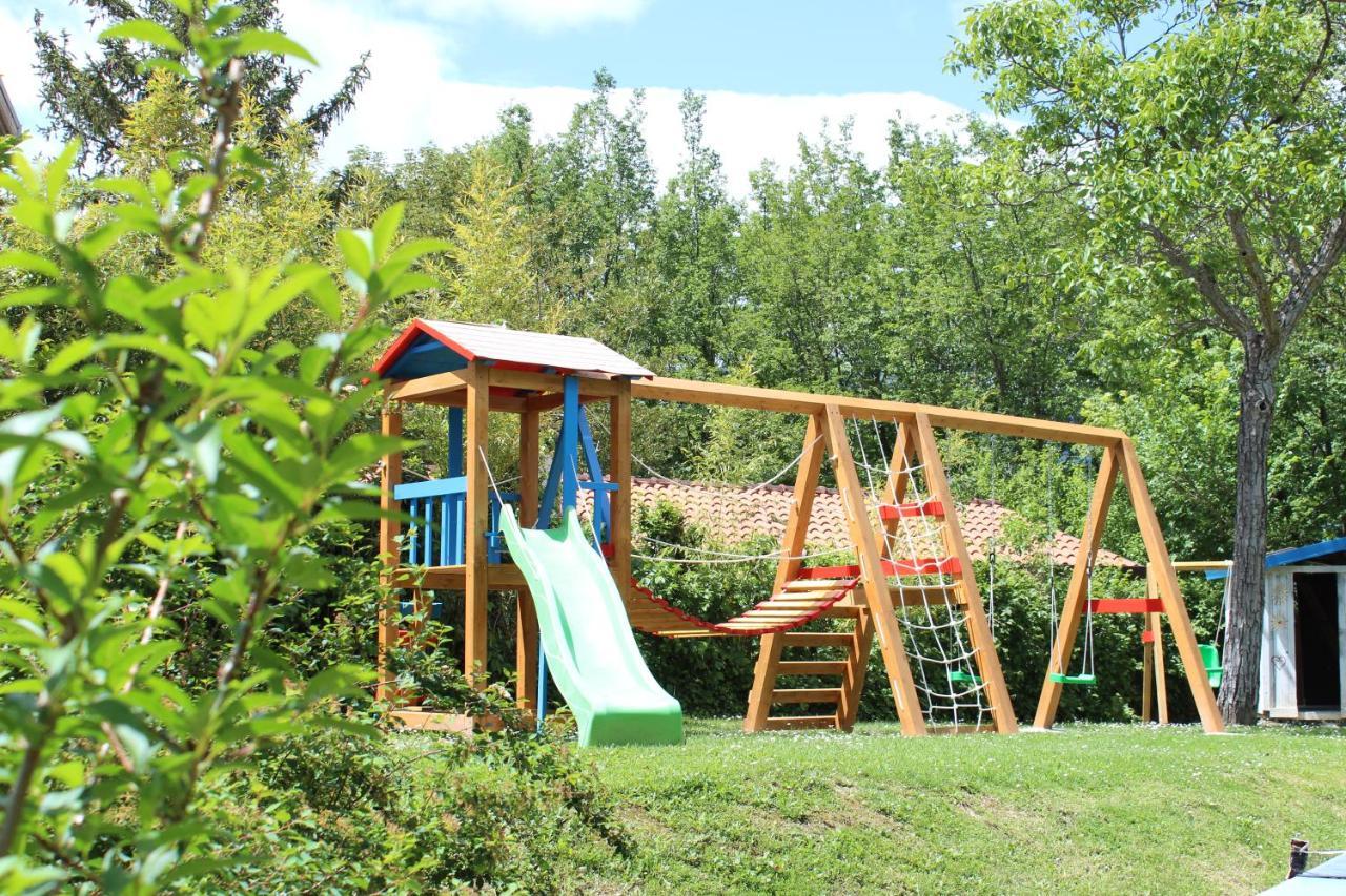Agriturismo La Solagna Villa Montebello di Bertona Bagian luar foto